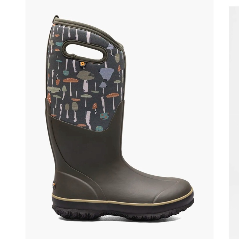 NWOT Bogs ladies Boot 12
